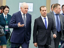 Медведев: таможня — это не барьер для бизнеса, а эффективная служба