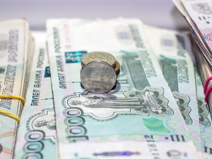 Законопроект об отмене банковского роуминга прошел первое чтение в Госдуме