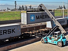 «ТрансКонтейнер» и Maersk запустили пилотный контейнерный поезд между Китаем и Россией