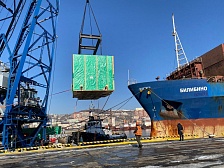 Негабарит: AsstrA доставила из Китая во Владивосток установку весом более 920 тонн